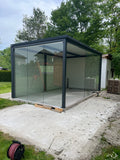 Gartenhaus aus Sandwichpaneelen mit Glas & verzinkten Pulverbeschichteten Stahlpfosten